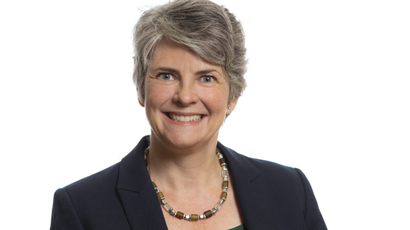 Dr Anna Davey